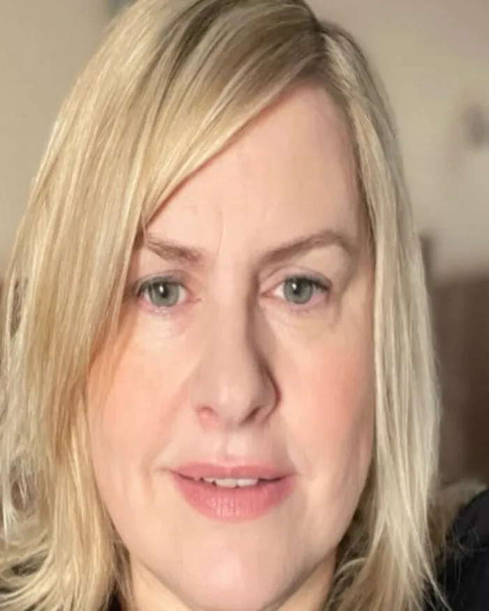Fiona Finlayson, artist behind ffinlaysonart